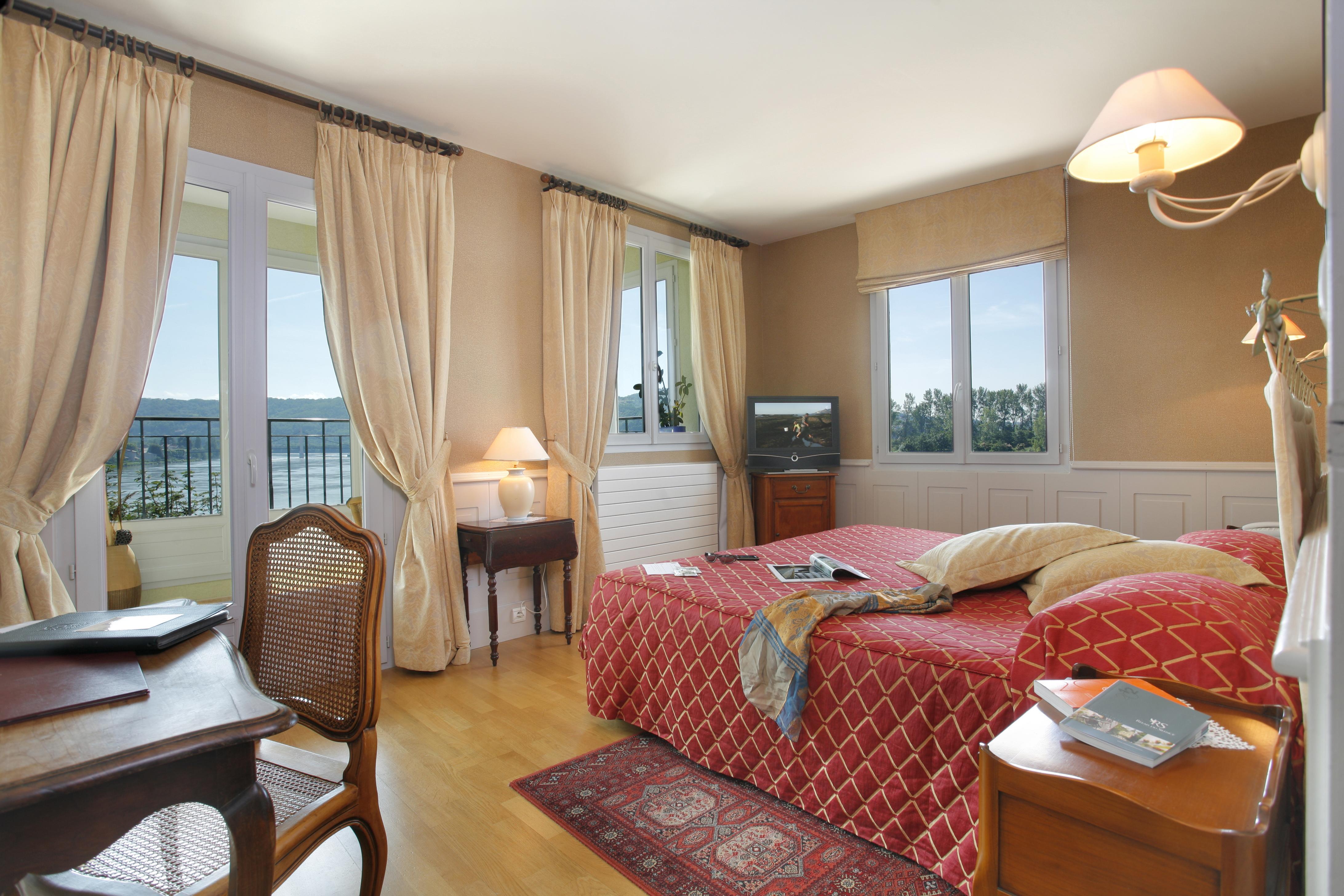 Hotel Beau Rivage Condrieu Εξωτερικό φωτογραφία