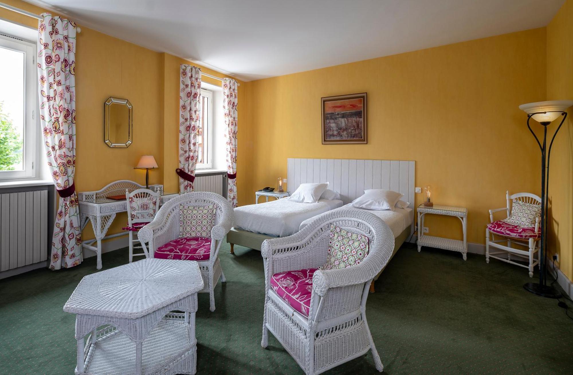 Hotel Beau Rivage Condrieu Εξωτερικό φωτογραφία