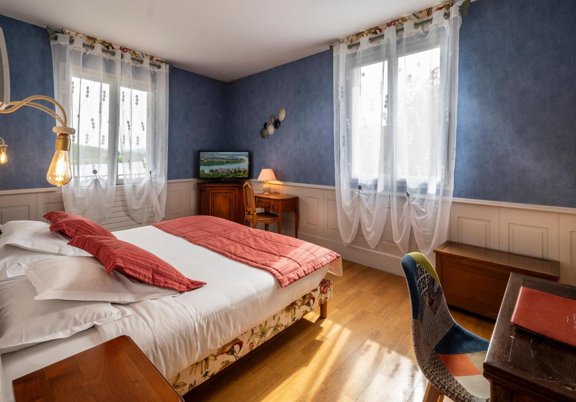 Hotel Beau Rivage Condrieu Εξωτερικό φωτογραφία